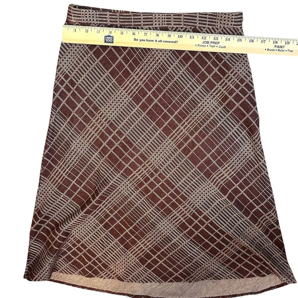Lux Women's A-Line Knee Length‎ Skirt Size 9 Maroon Check Casual - Picture 3 of 7